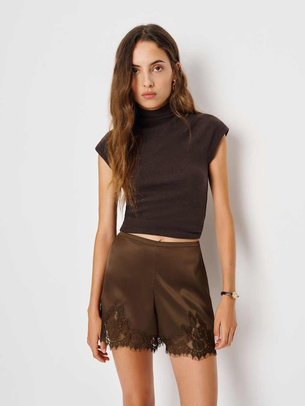 NWT reformation fern shorts in pinecone / size XS